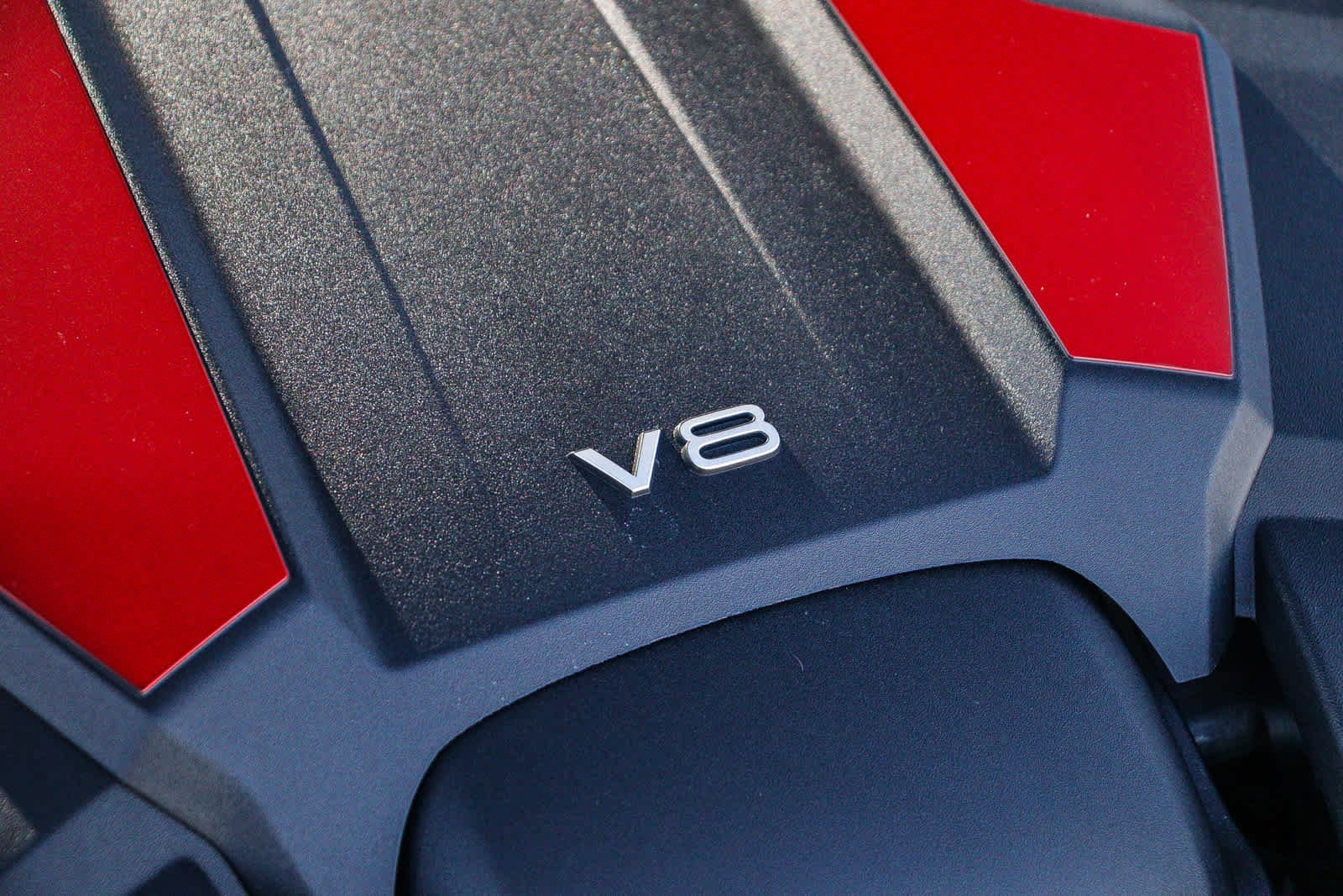 New 2025 Audi RS Q8 performance image 38