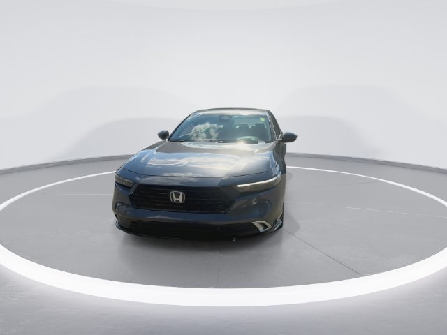 Used 2024 Honda Accord Touring image 3