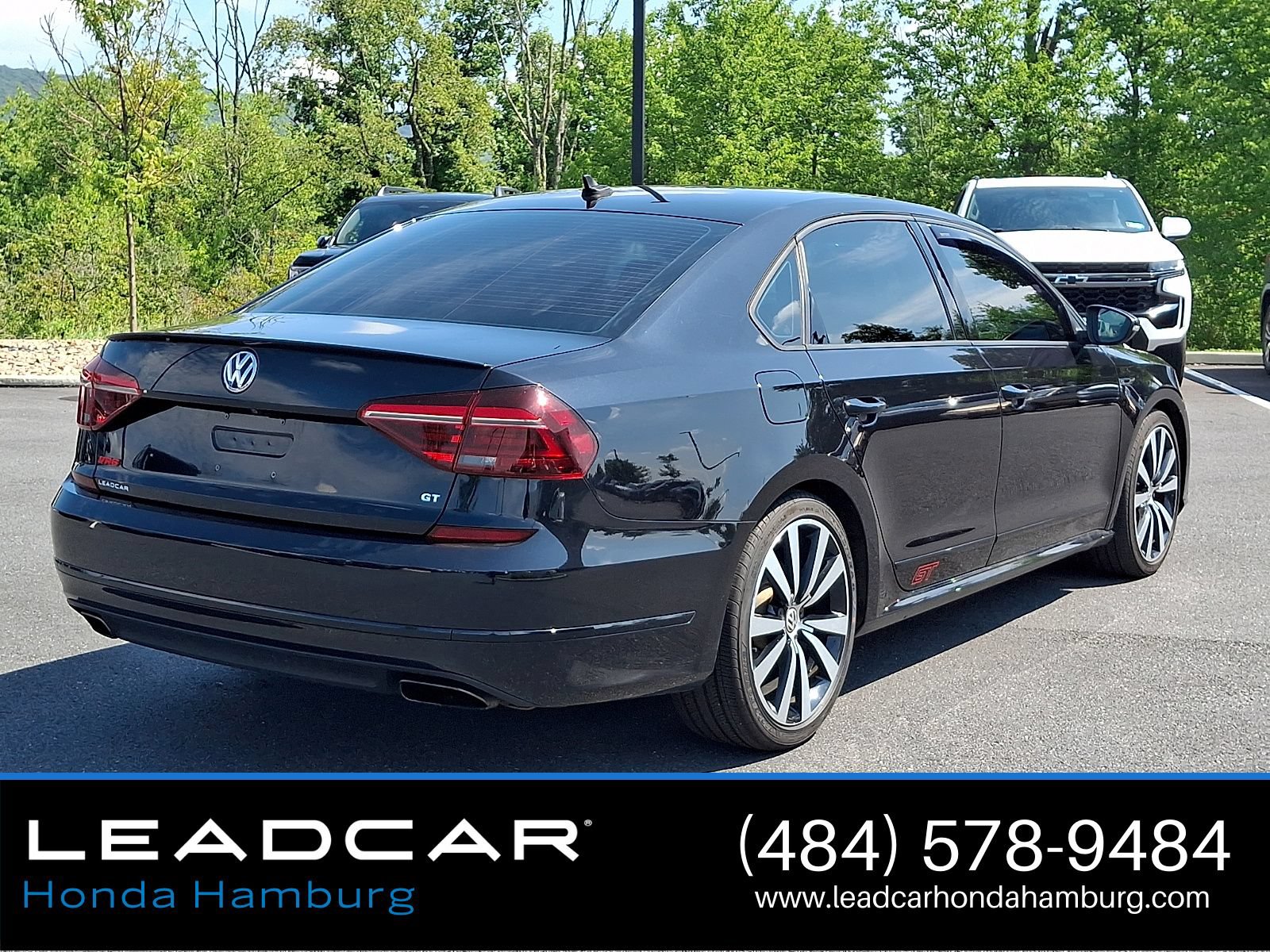 Used 2018 Volkswagen Passat 3.6 FWD image 7