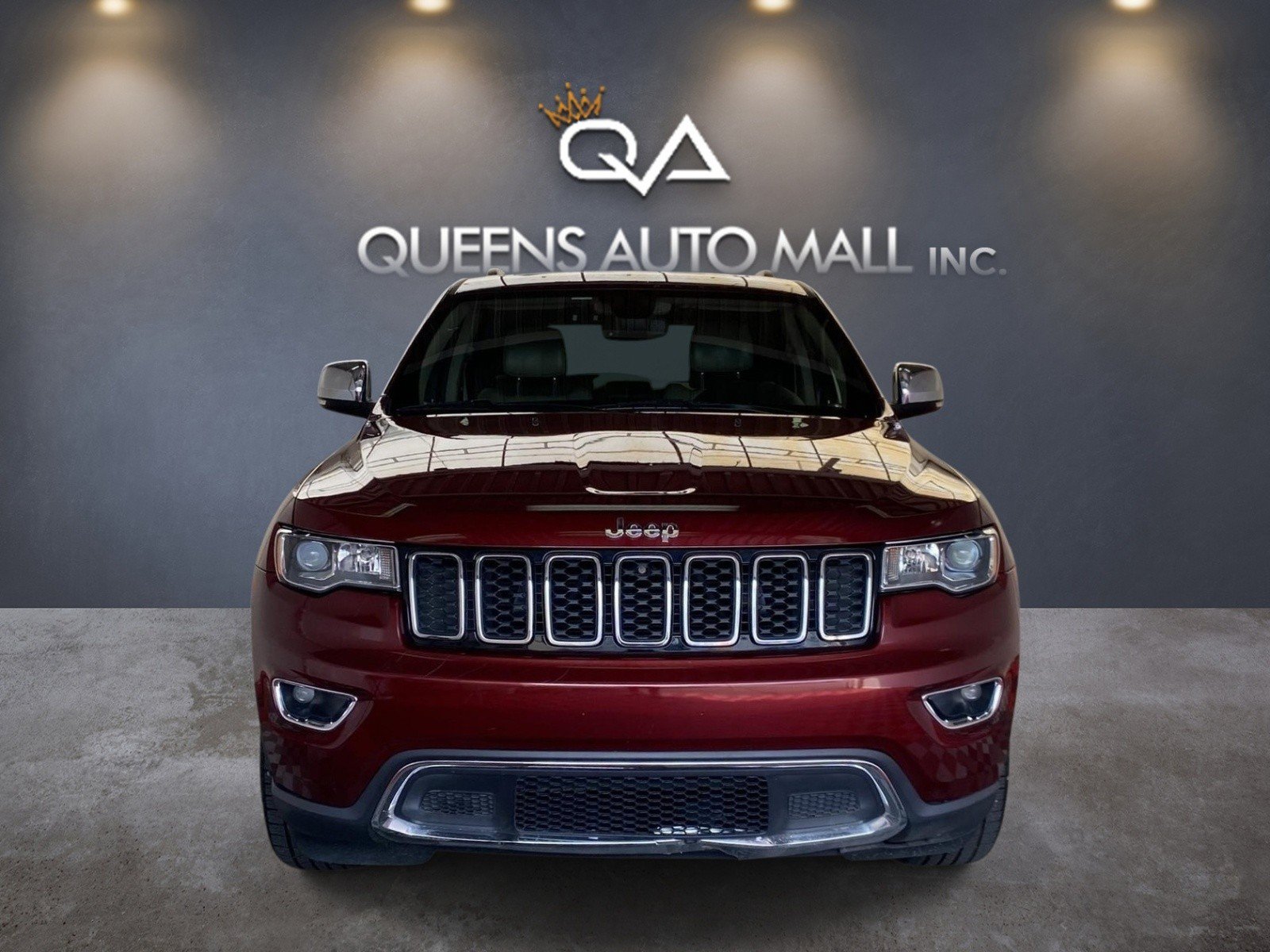 Used 2021 Jeep Grand Cherokee Limited AWD/4WD image 2