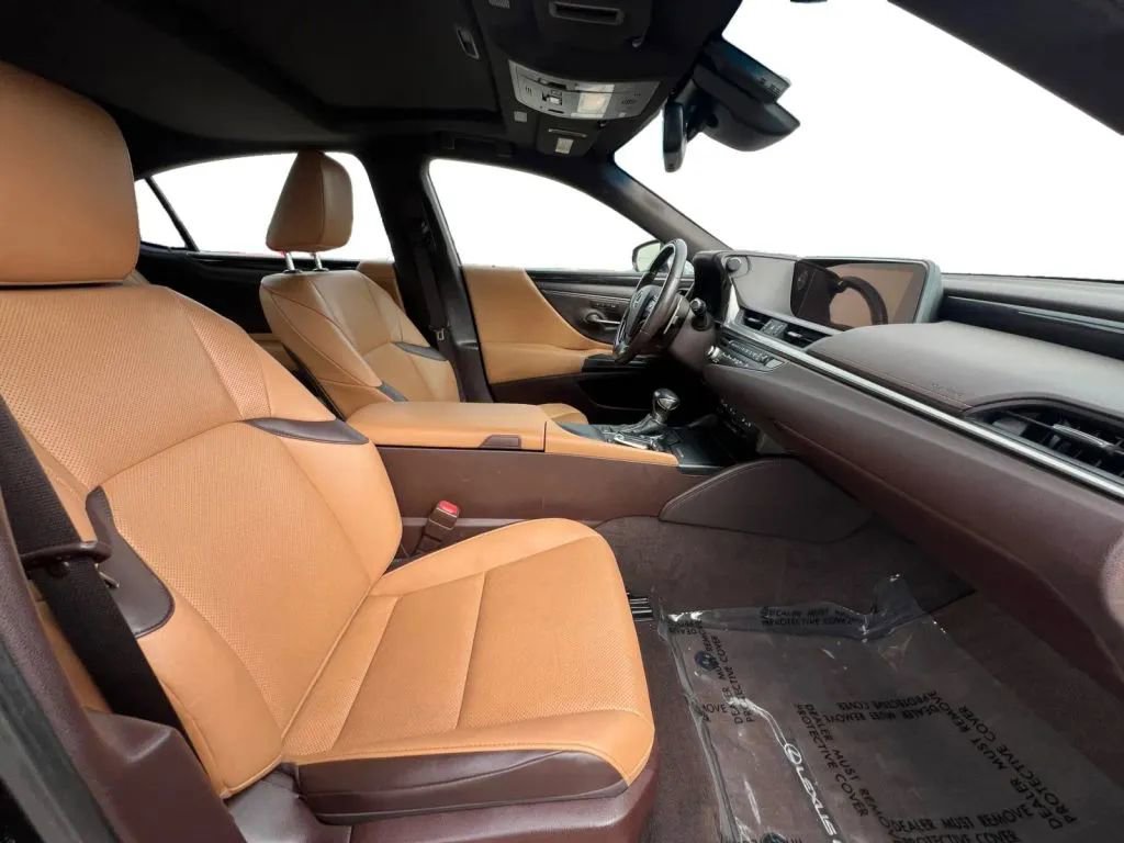 Used 2021 Lexus ES 350 w/ Premium Package image 14