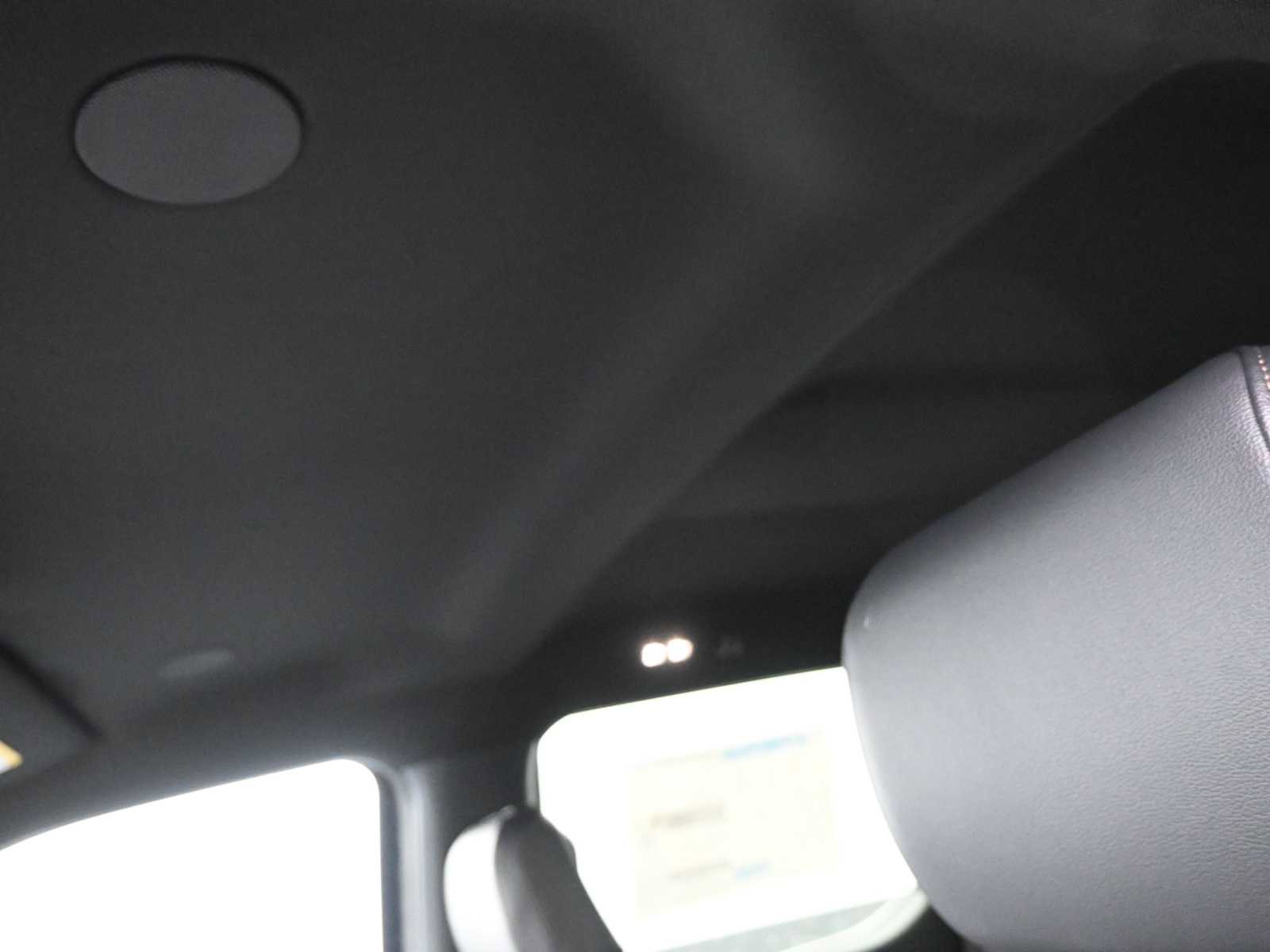 New 2025 Ford F150 Lariat w/ Equipment Group 502A High image 28