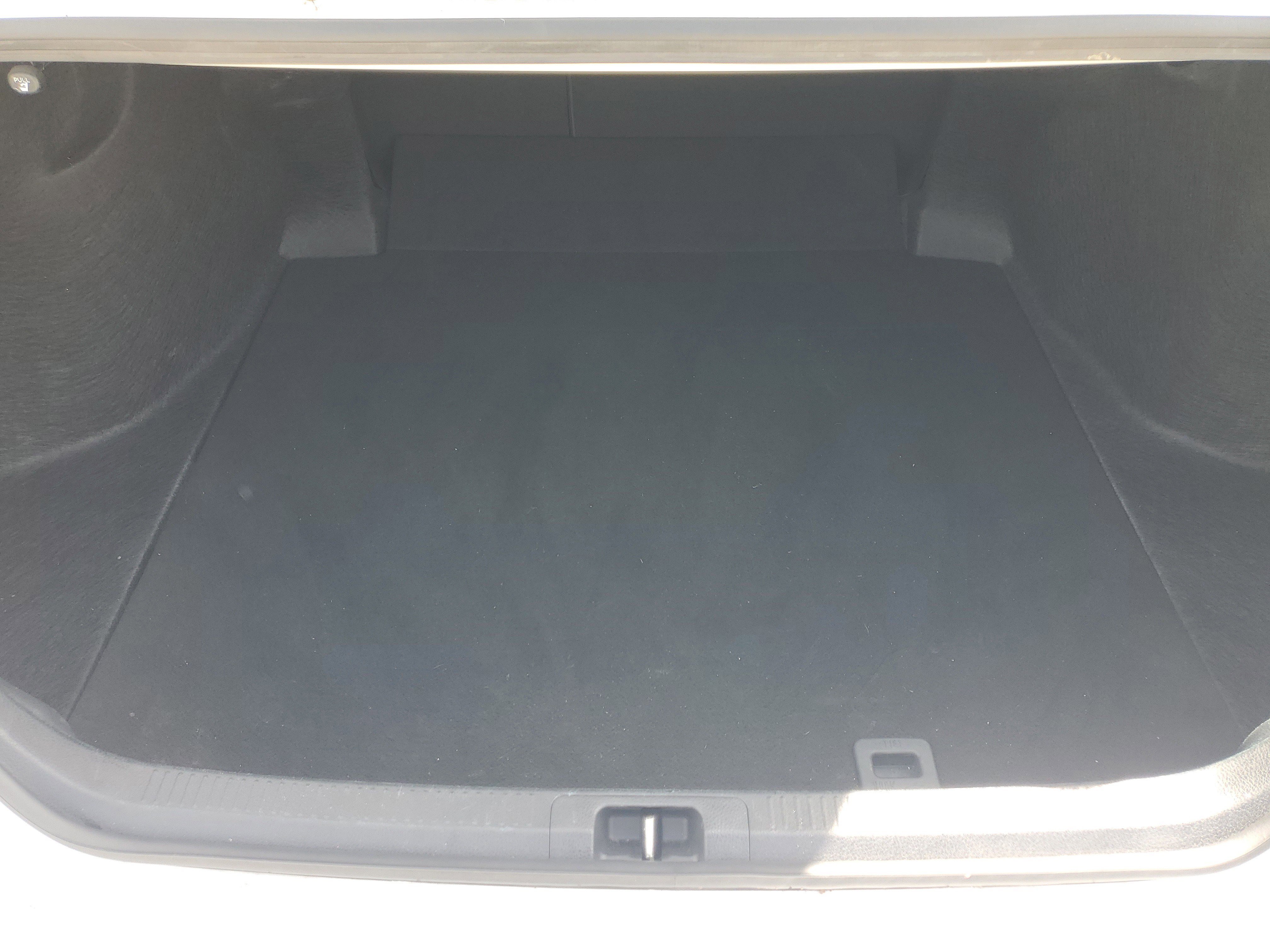 Used 2023 Toyota Camry LE FWD image 9