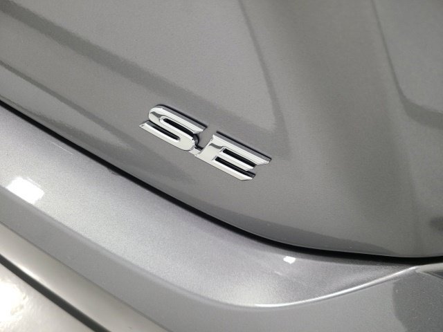 New 2027 Toyota Camry SE w/ Convenience Package FWD image 8