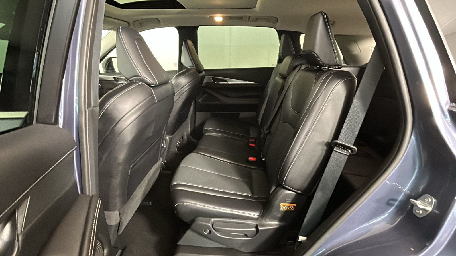 Used 2024 INFINITI QX60 Luxe AWD/4WD image 30