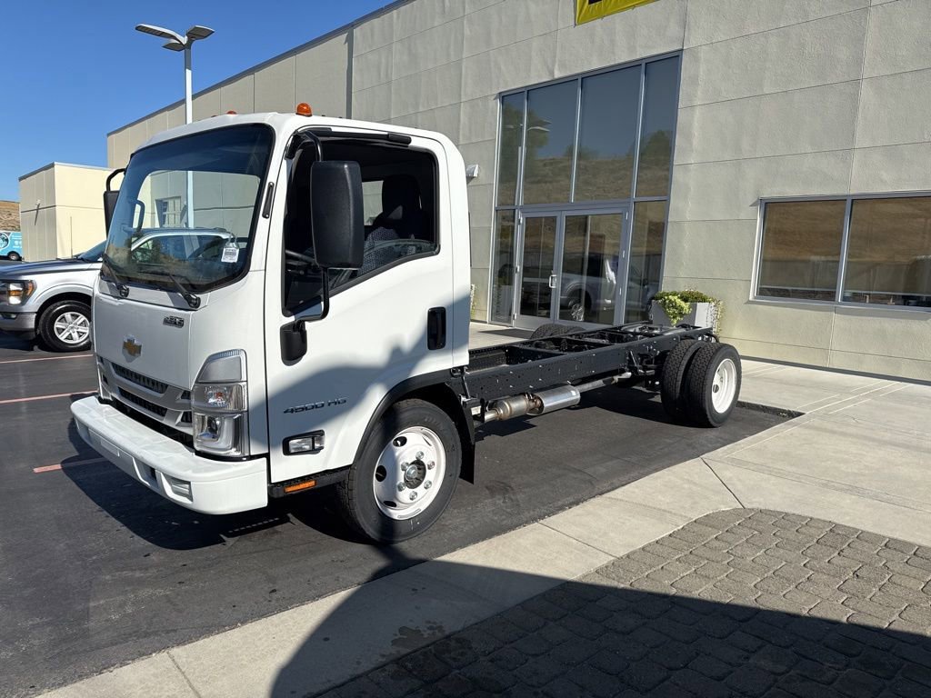 New 2025 Chevrolet Low Cab Forward RWD image 2