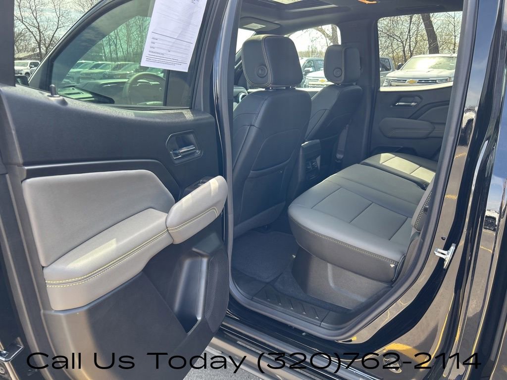 Certified 2025 Chevrolet Colorado ZR2 w/ Technology Package AWD/4WD image 39