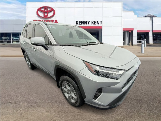 Certified 2025 Toyota RAV4 XLE w/ Convenience Package FWD image 1