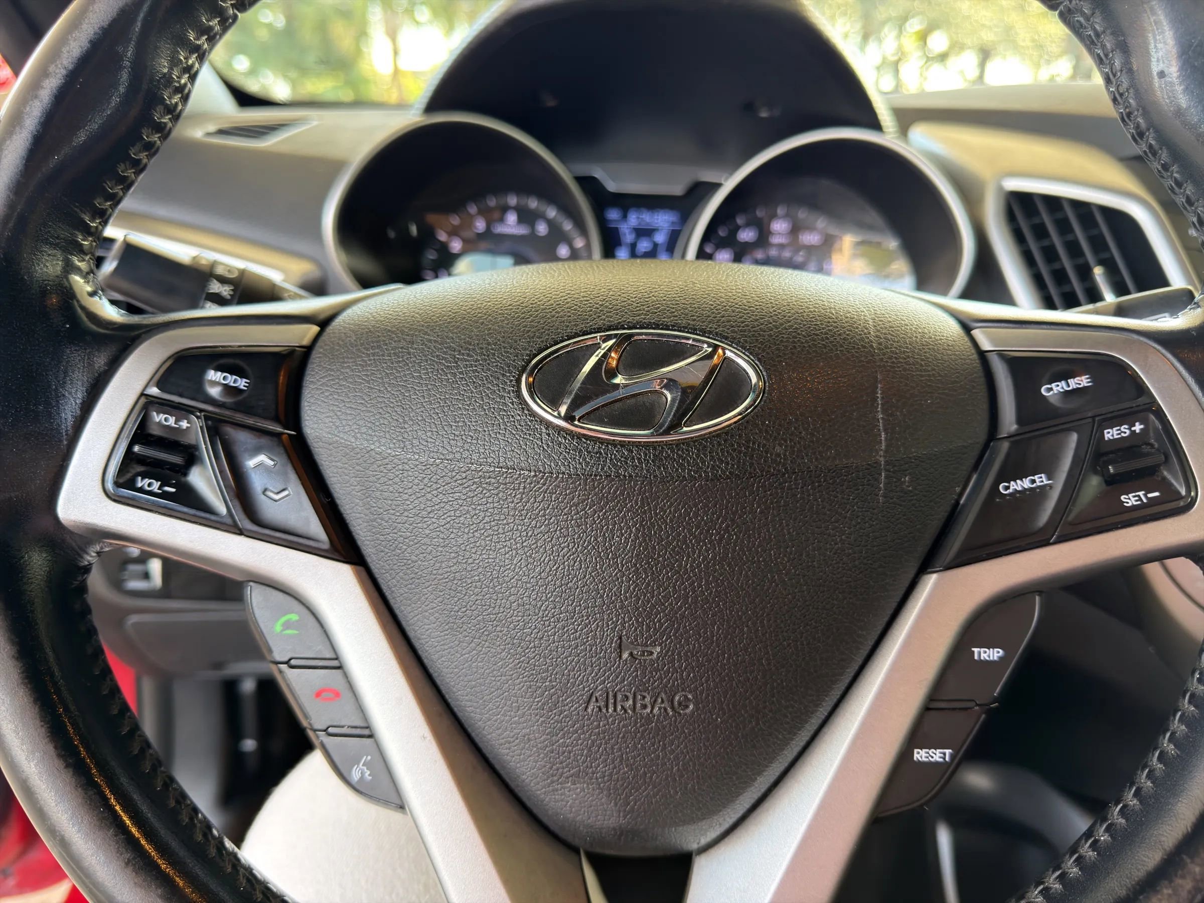 Used 2016 Hyundai Veloster w/ Option Group 02 image 28