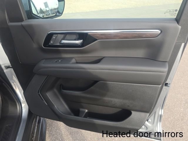 New 2026 Chevrolet Suburban LS image 36