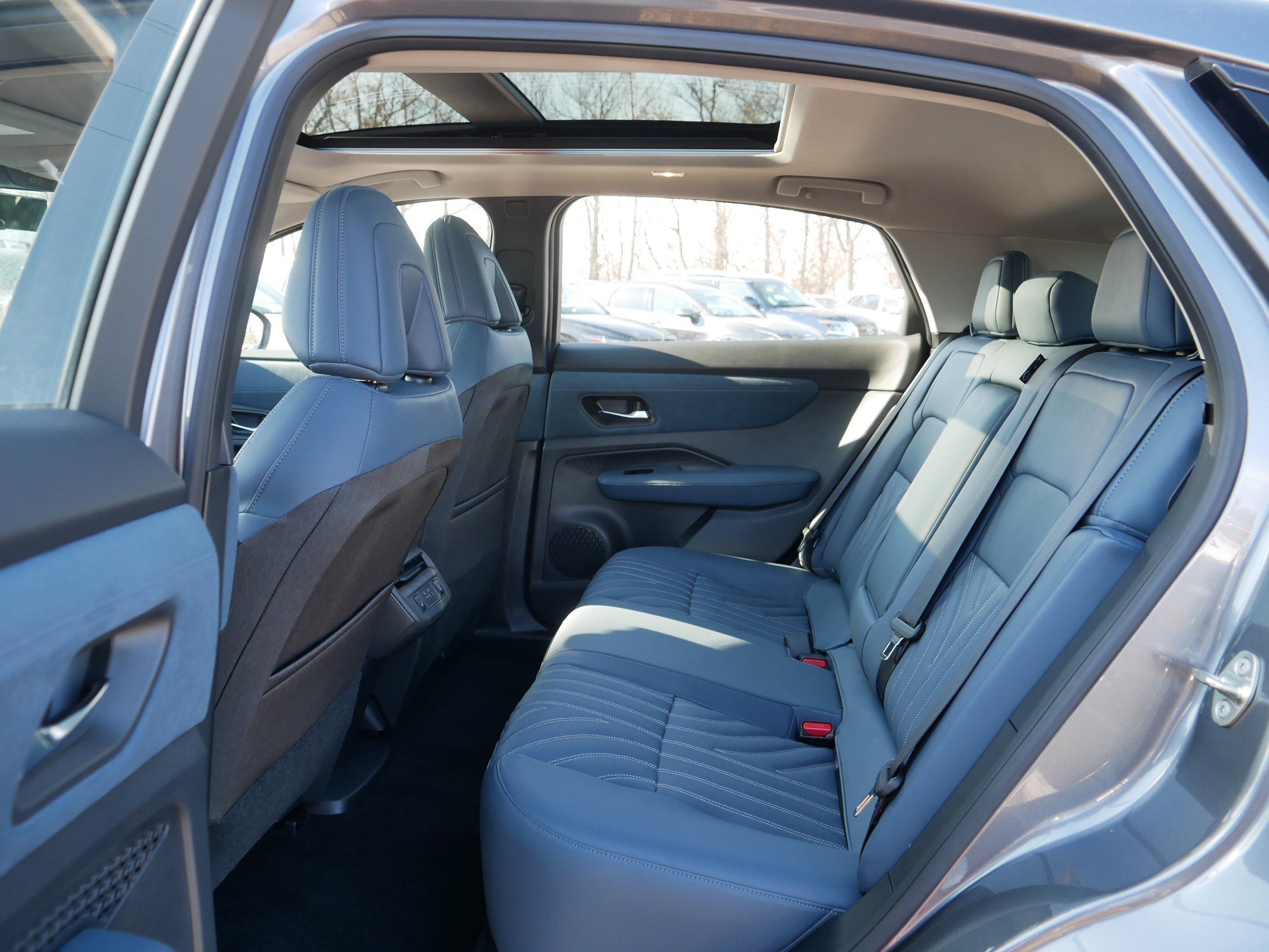 Certified 2023 Nissan Ariya image 34