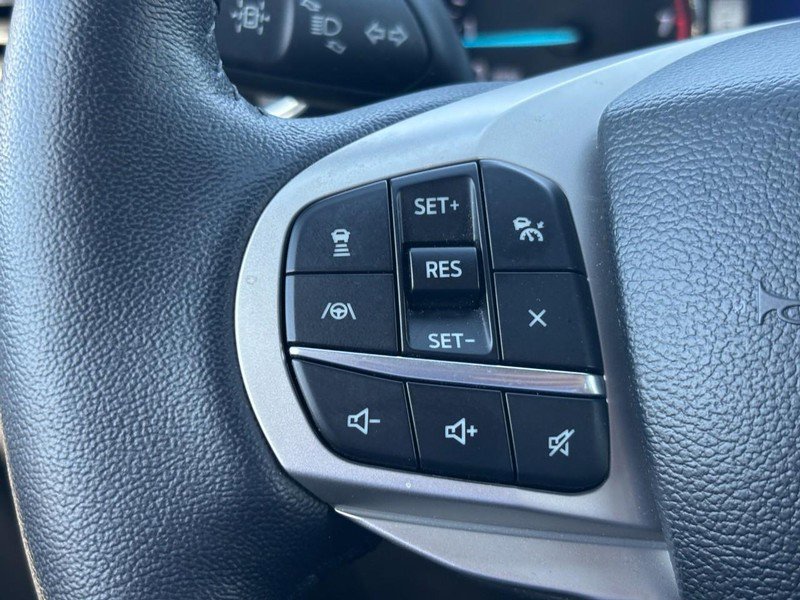 Used 2023 Ford Explorer XLT w/ Equipment Group 202A image 19