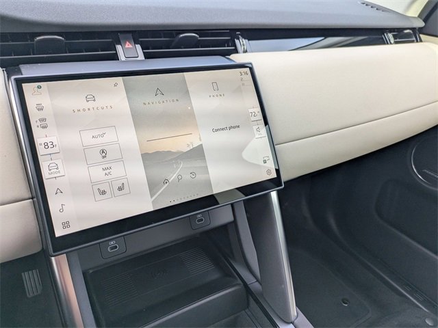 New 2025 Land Rover Discovery Sport S image 11