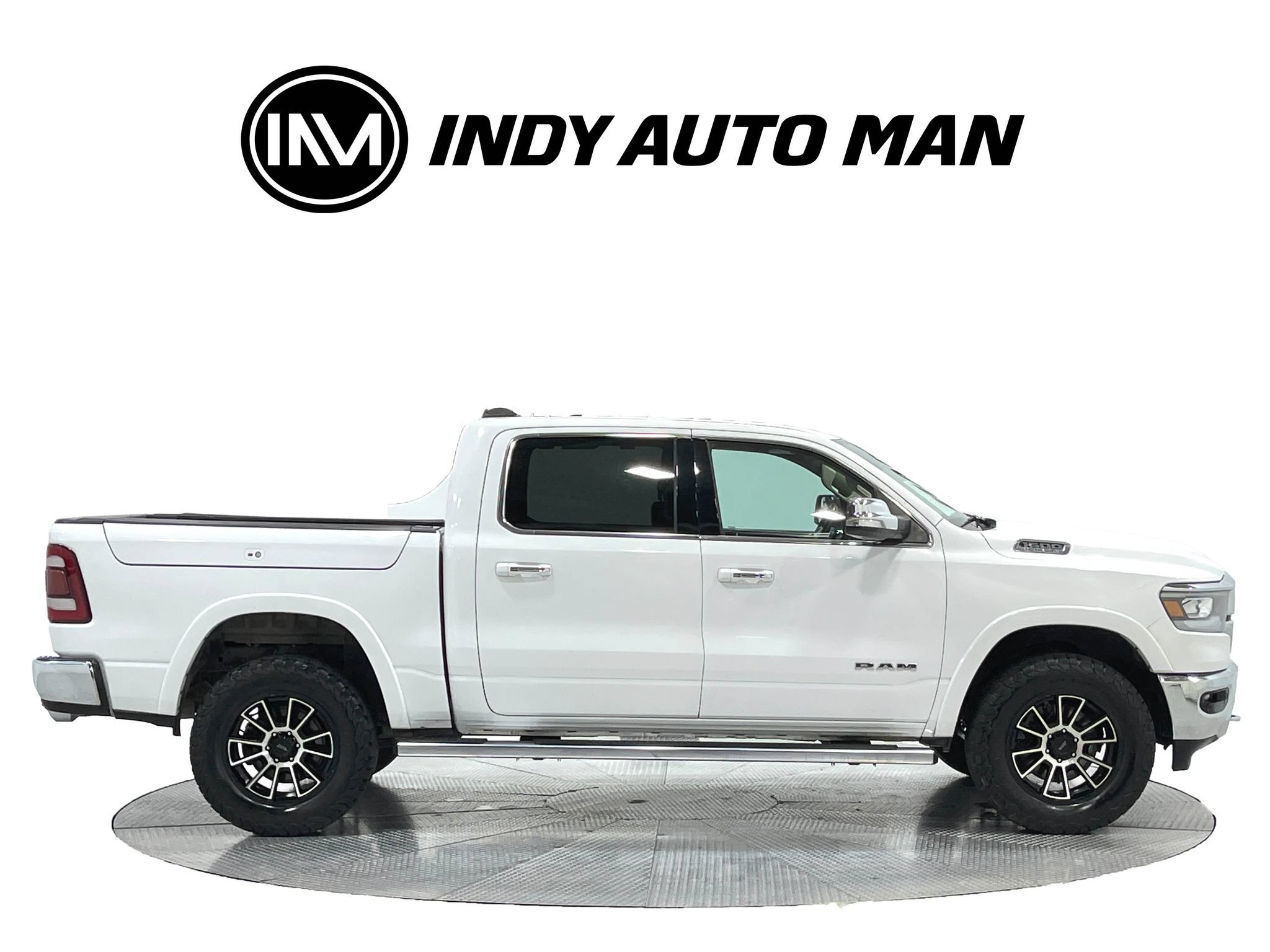 Used 2020 RAM 1500 Laramie AWD/4WD image 3