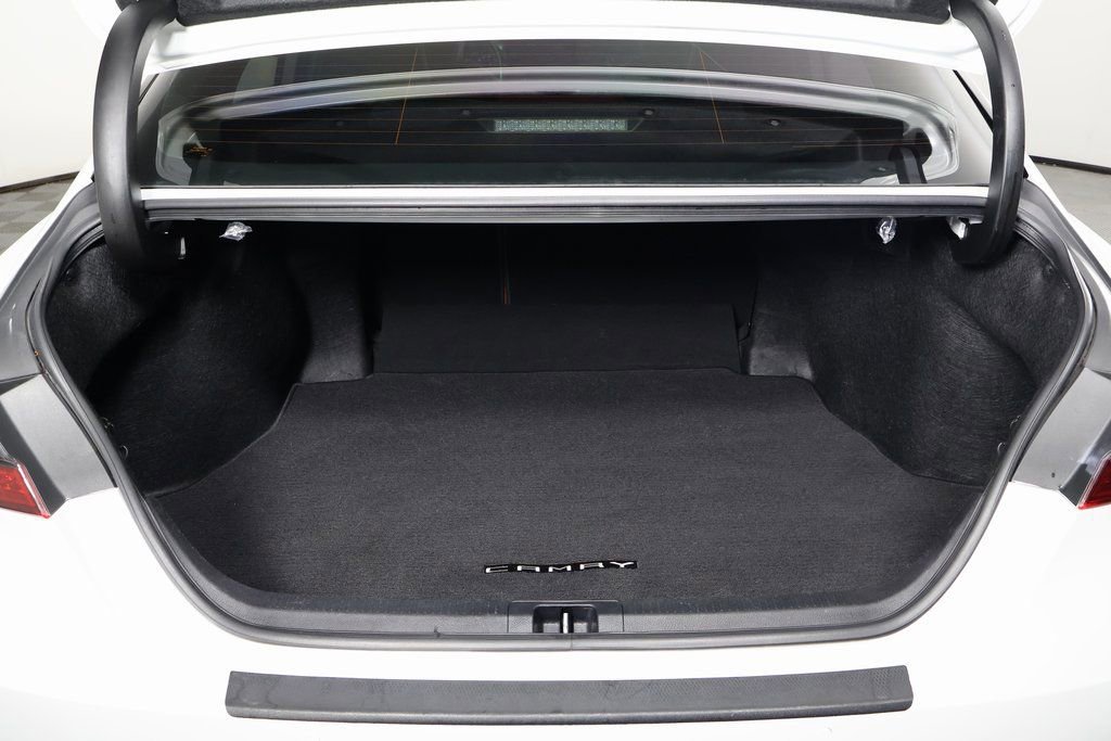 Used 2019 Toyota Camry XSE w/ Driver Assist Package image 16