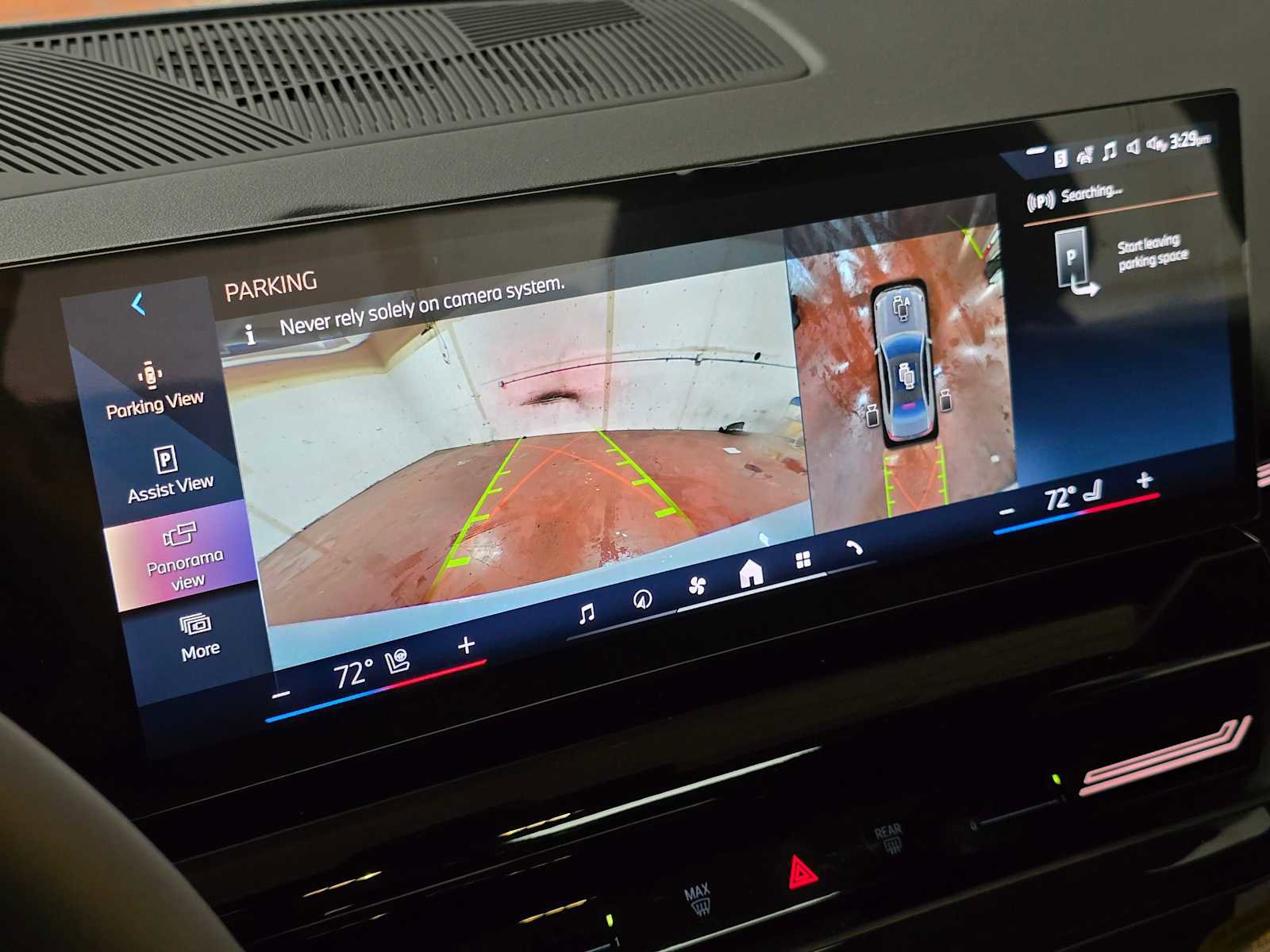 New 2026 BMW 530i xDrive w/ M Sport Package image 32