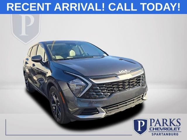 Used 2023 Kia Sportage EX FWD image 1