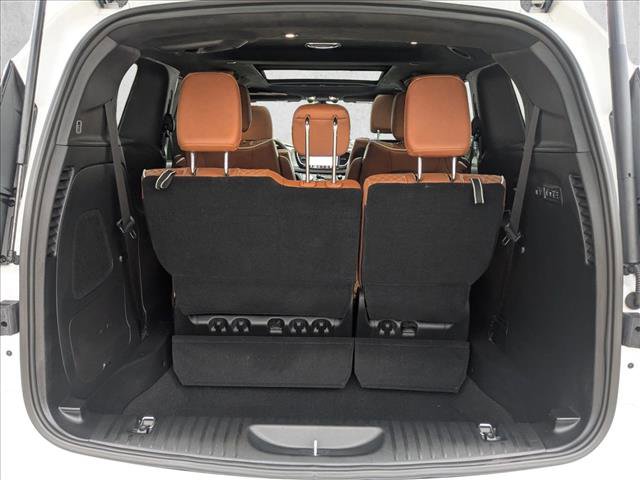 Used 2025 Chrysler Pacifica Pinnacle image 6