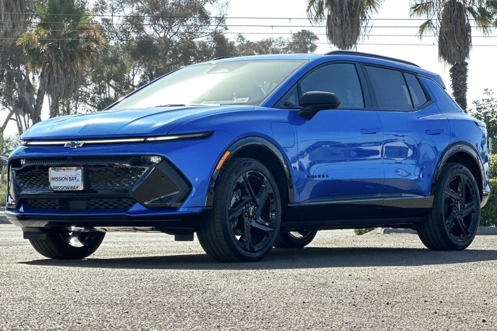 New 2025 Chevrolet Equinox EV RS w/ Active Safety Package 3 AWD/4WD image 8