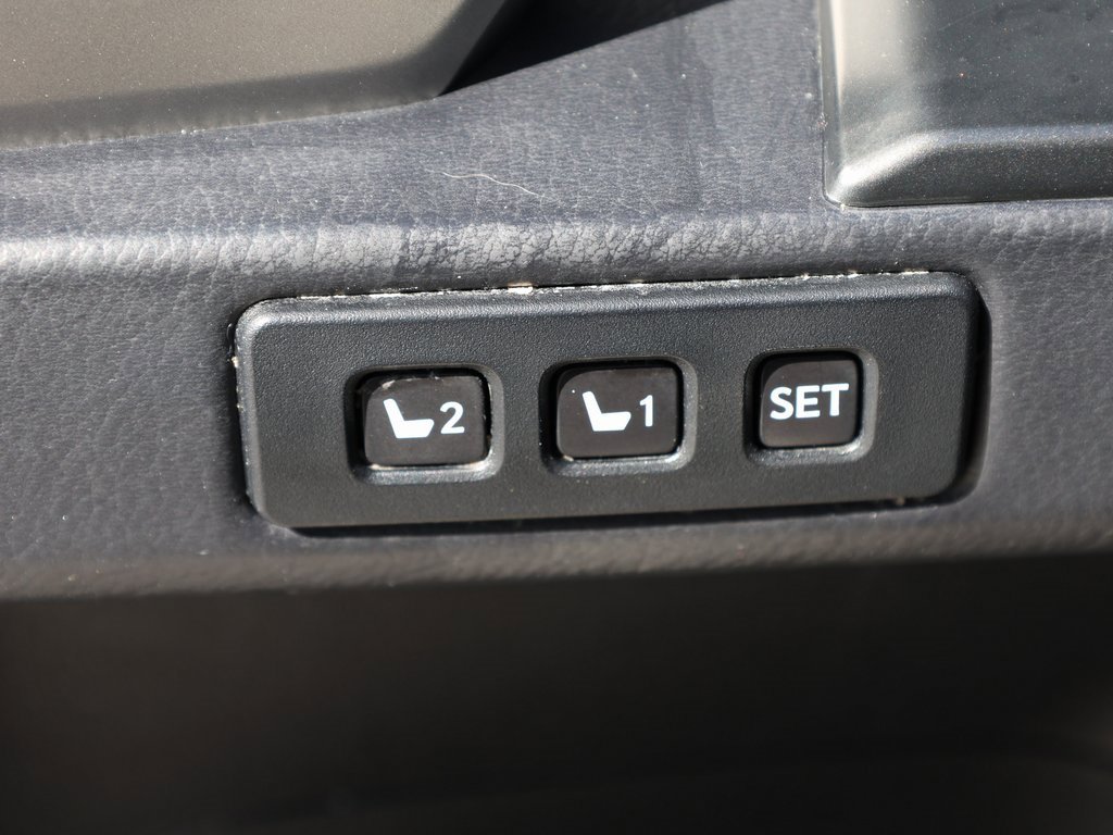 Used 2023 Lexus GX 460 Luxury image 12