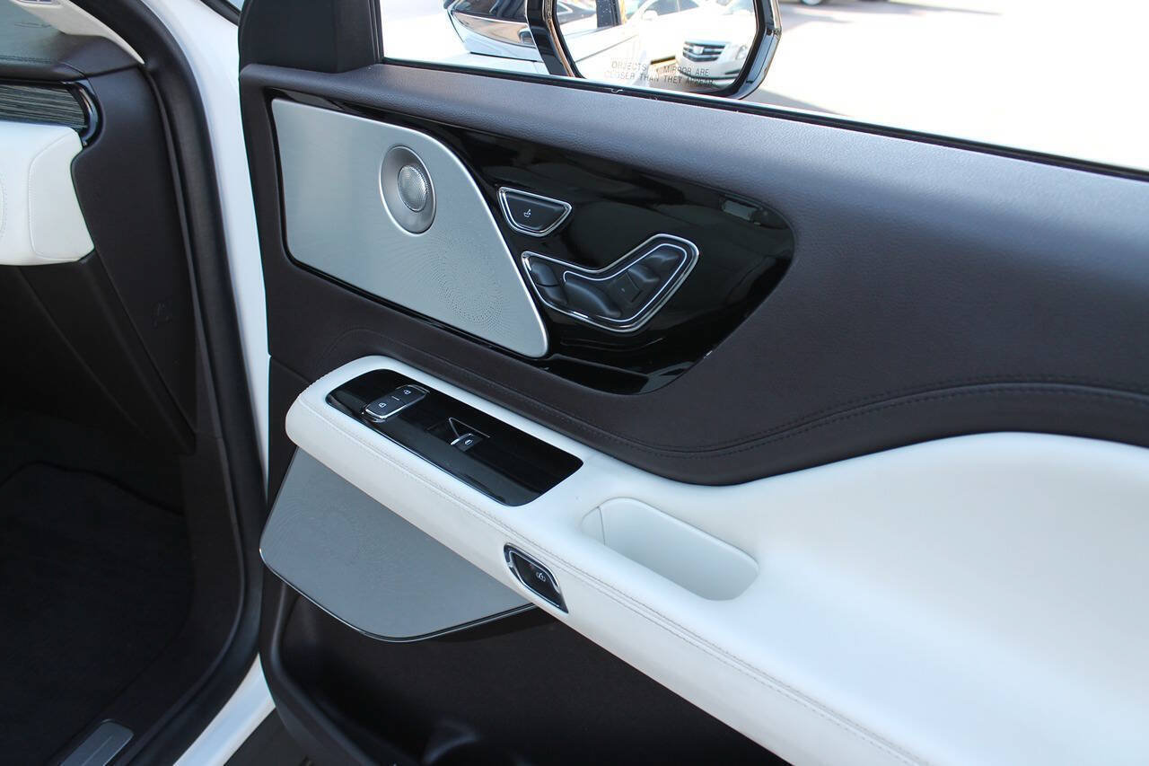 Used 2020 Lincoln Aviator Black Label Grand Touring w/ Class IV Trailer Tow Package AWD/4WD image 56