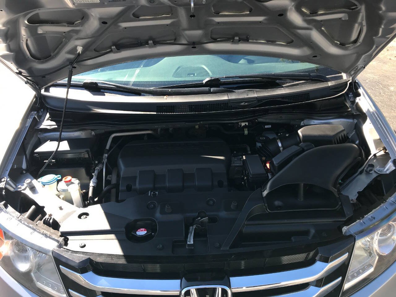 Used 2016 Honda Odyssey EX image 8