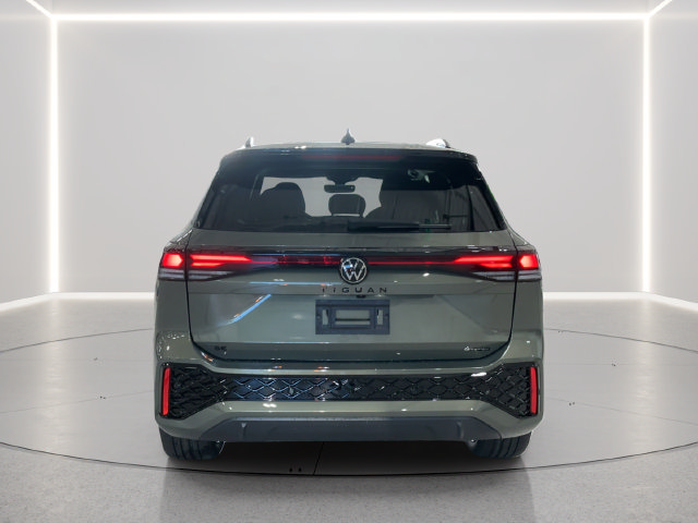 New 2026 Volkswagen Tiguan SE R-Line AWD/4WD image 4