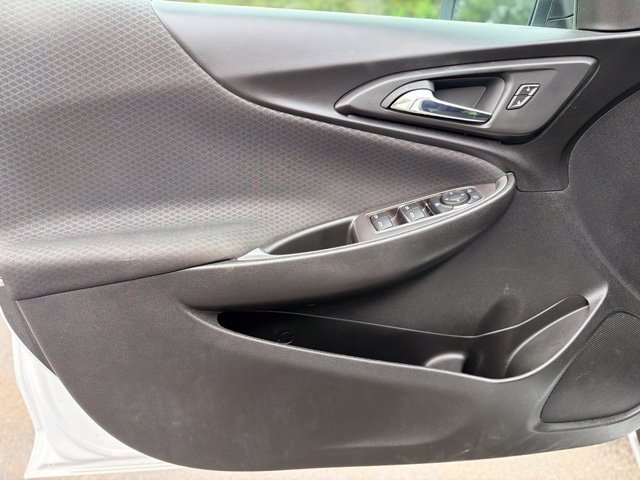 Used 2020 Chevrolet Malibu LS w/ Driver Confidence Package II FWD image 19
