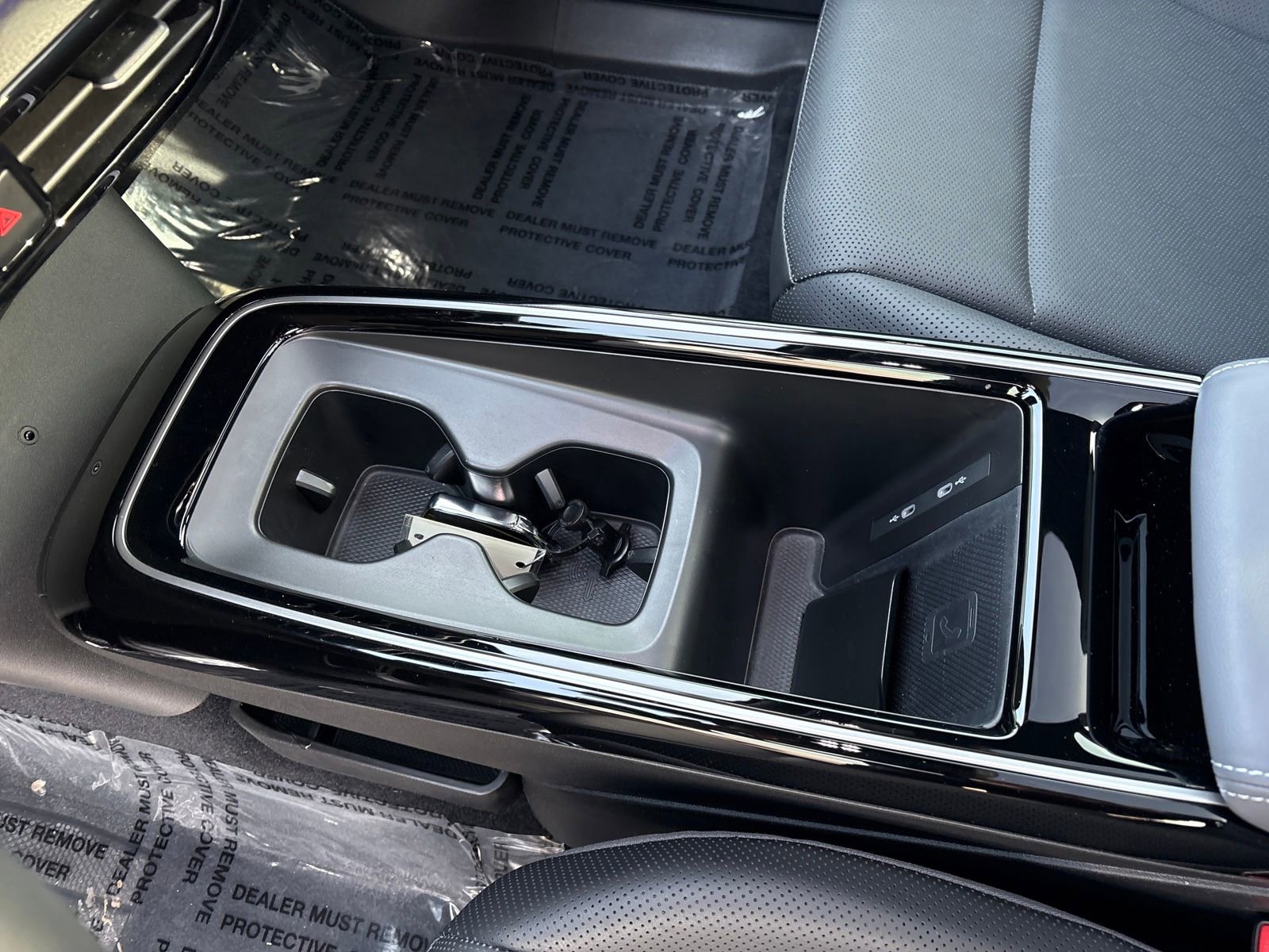 Used 2024 Volkswagen ID.4 Pro S image 24