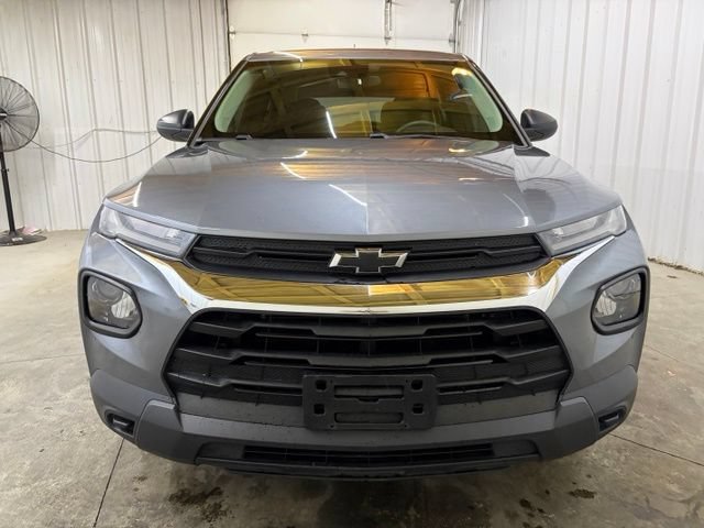 Used 2021 Chevrolet TrailBlazer LS FWD image 2