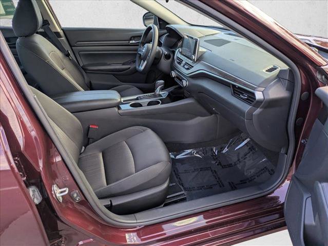 Used 2024 Nissan Altima 2.5 SV image 20