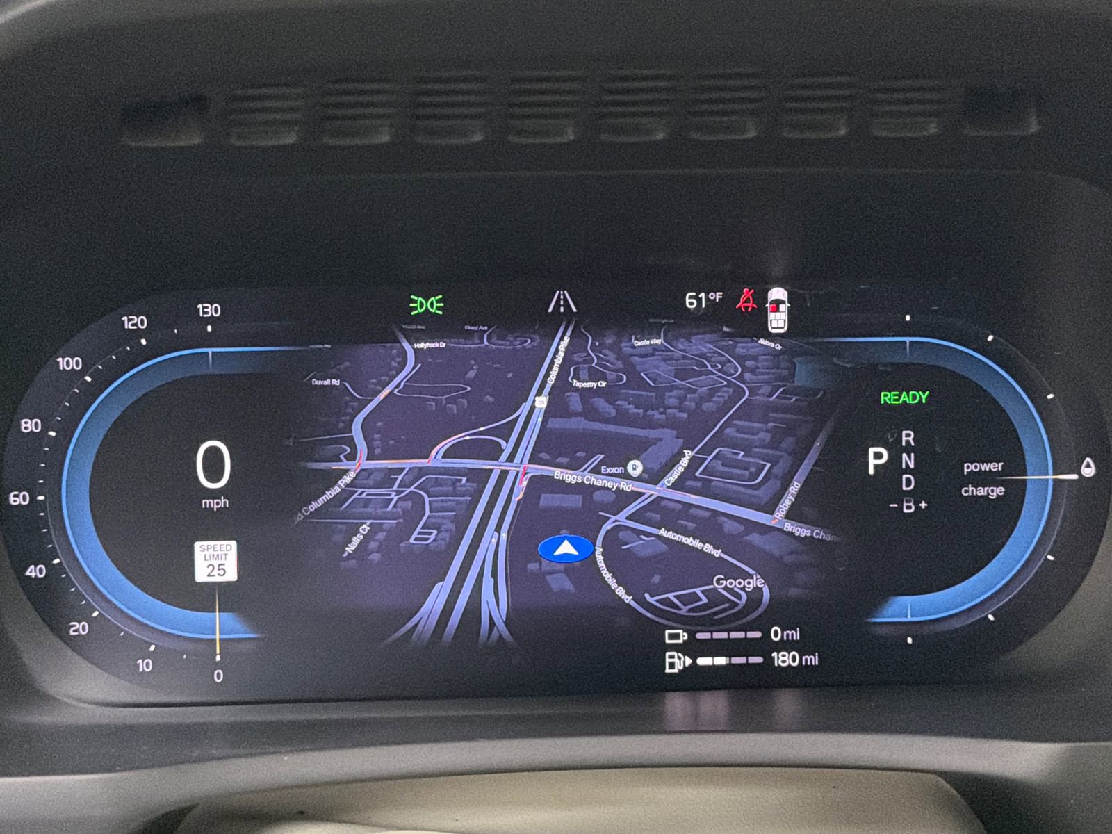 Used 2024 Volvo XC90 T8 Ultimate w/ Lounge Package image 25