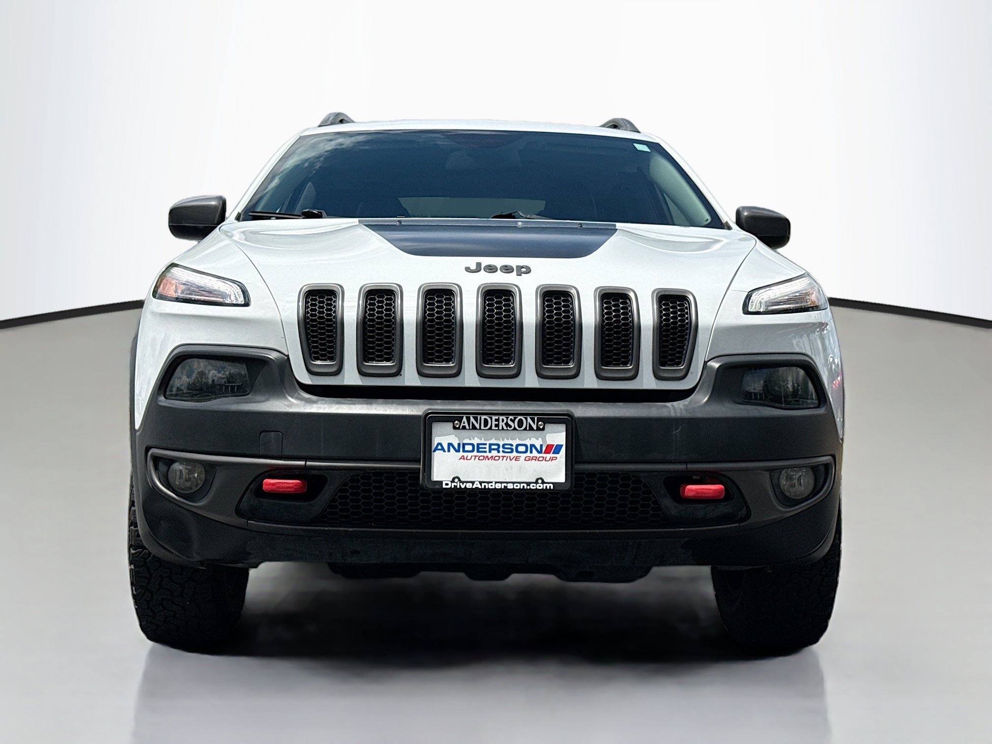 Used 2017 Jeep Cherokee Trailhawk AWD/4WD image 17