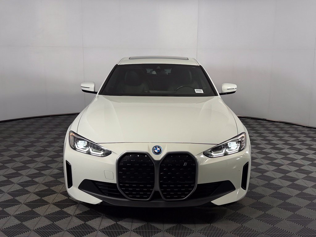 Used 2024 BMW i4 eDrive40 w/ Premium Package RWD image 4