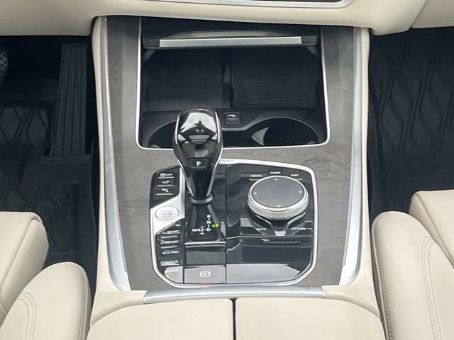 Used 2022 BMW X5 sDrive40i w/ Premium Package image 17