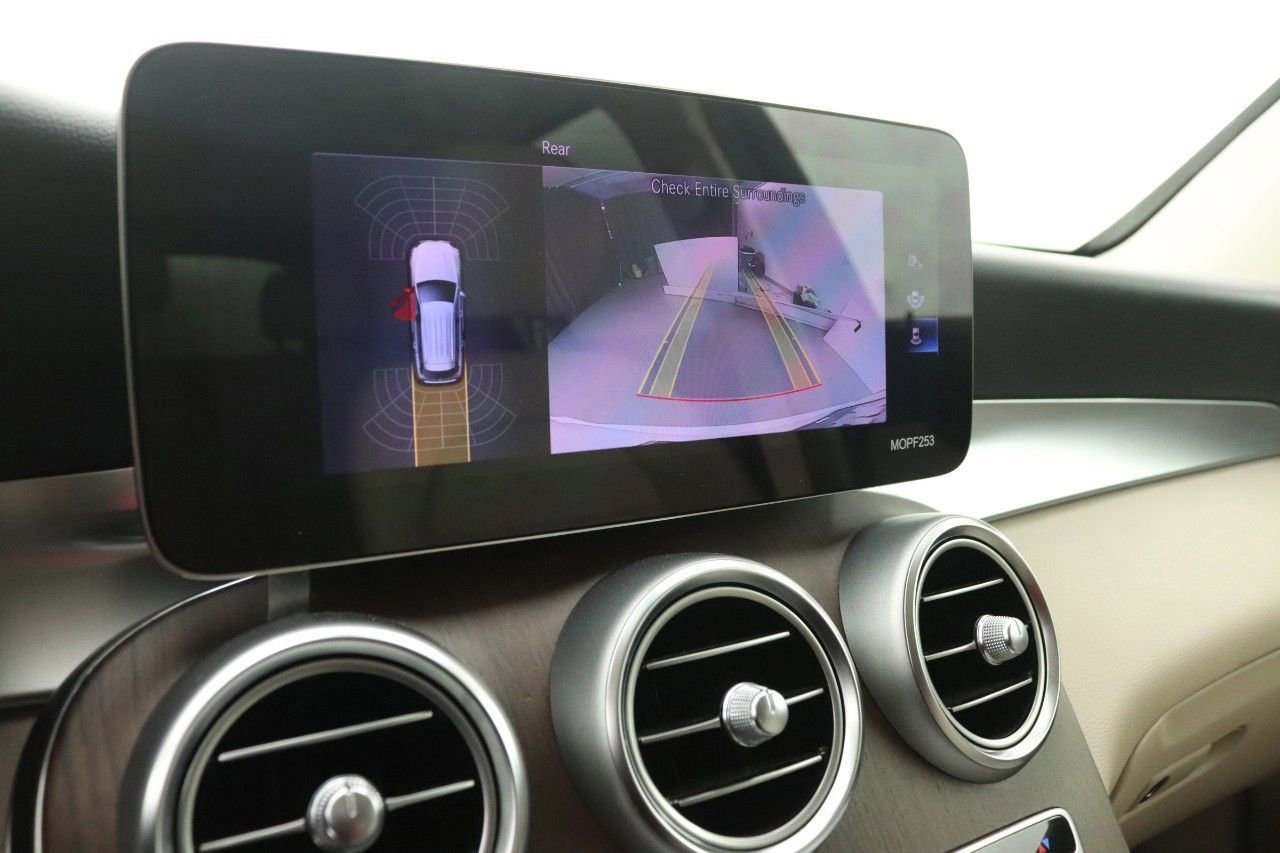 Certified 2022 Mercedes-Benz GLC 300 image 16
