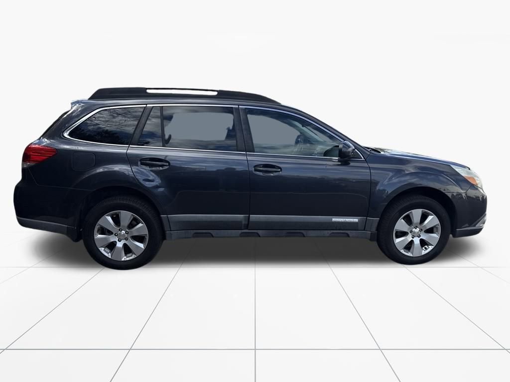 Used 2011 Subaru Outback 2.5i Premium w/ All-Weather Pkg image 10