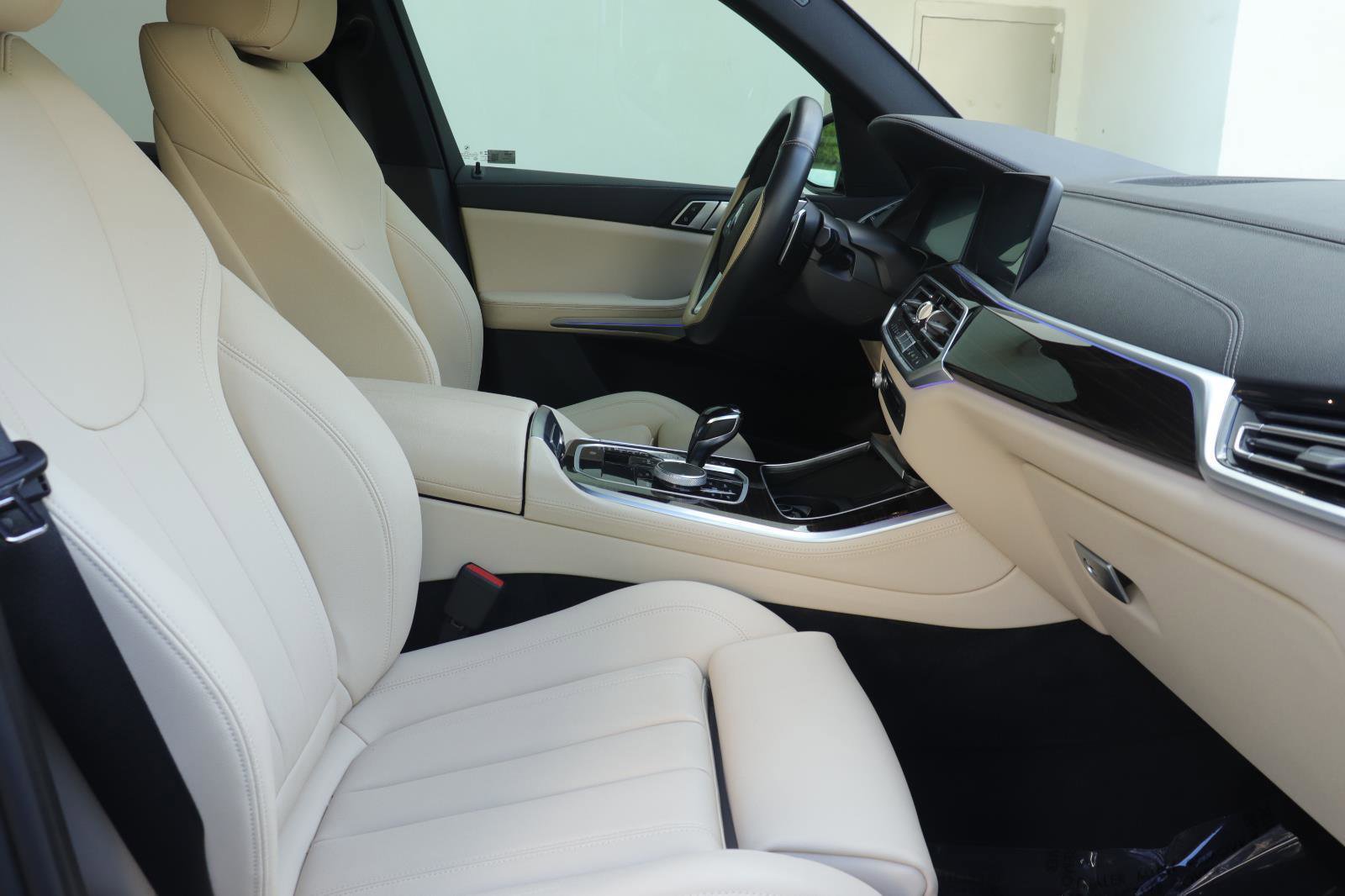 Used 2021 BMW X5 sDrive40i w/ Convenience Package image 19