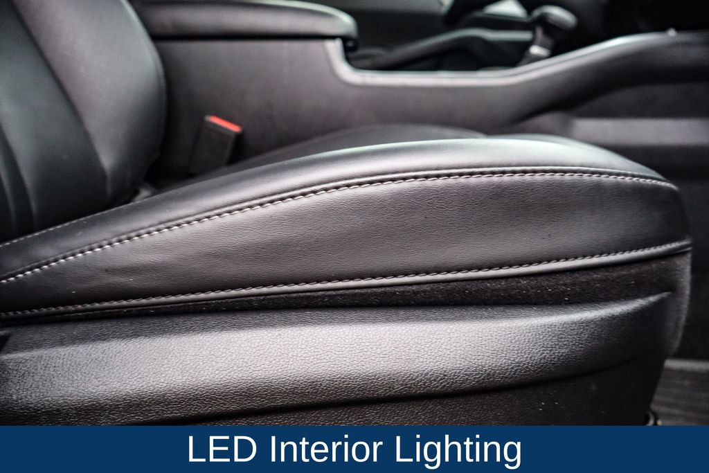 Used 2025 Kia Sorento S w/ Panoramic Sunroof Package image 16