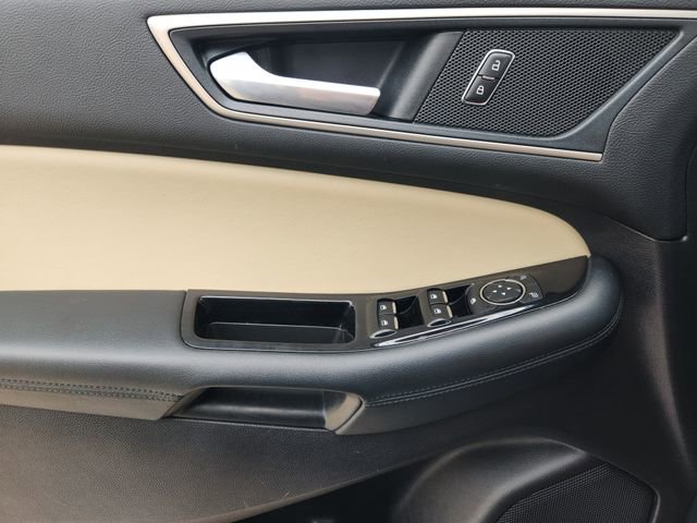 Used 2019 Ford Edge SEL w/ Equipment Group 201A FWD image 23