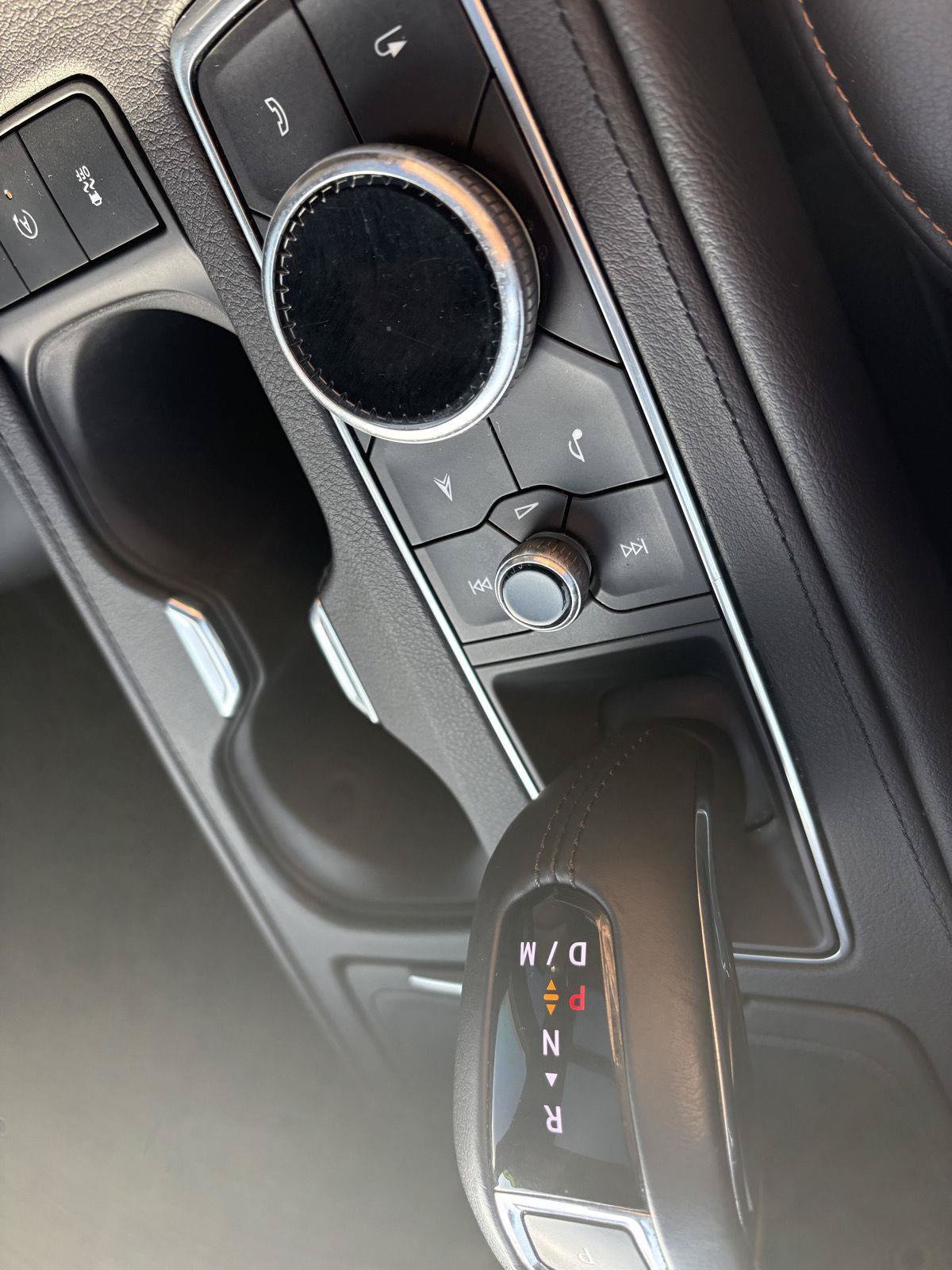 Used 2019 Cadillac XT4 Sport AWD/4WD image 18