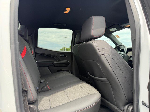Used 2023 Chevrolet Colorado Z71 w/ Z71 Convenience Package 2 AWD/4WD image 10