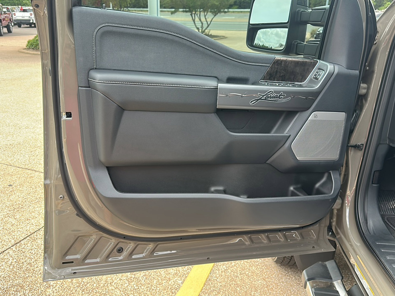 New 2026 Ford F450 Lariat AWD/4WD image 31