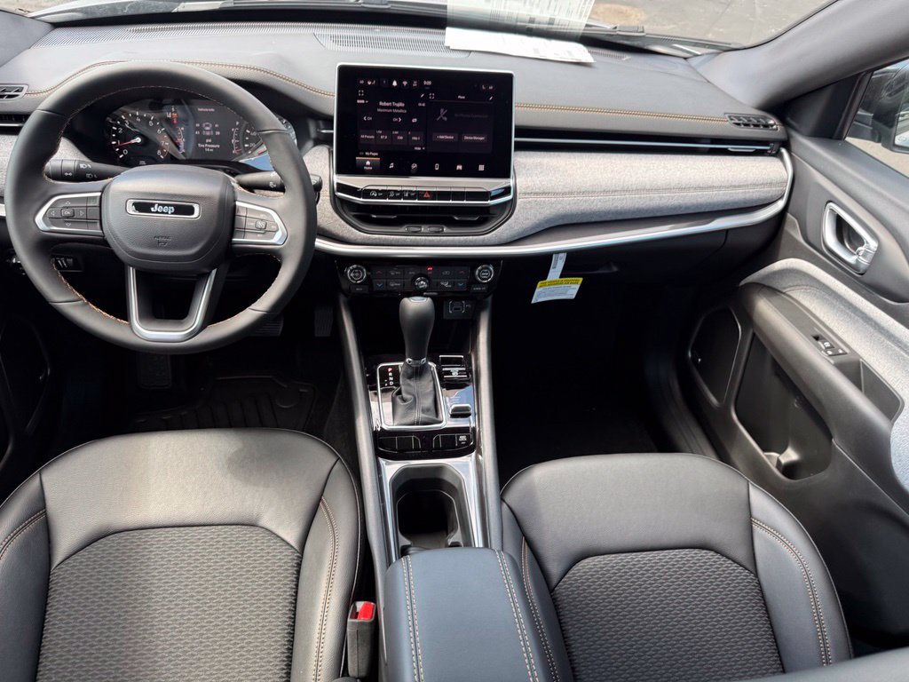New 2026 Jeep Compass Latitude AWD/4WD image 37