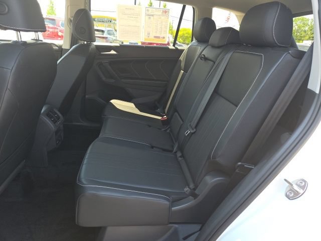 Used 2023 Volkswagen Tiguan SE FWD image 11