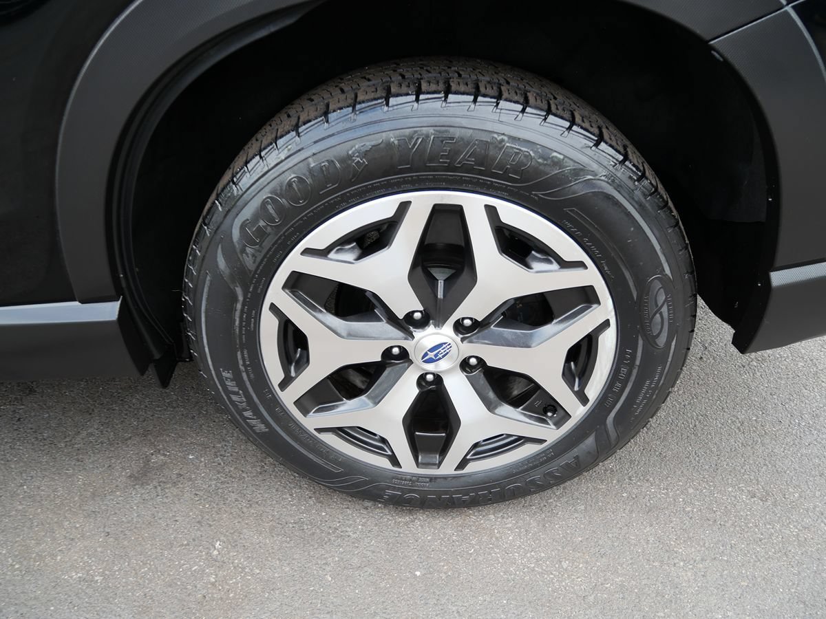 Used 2020 Subaru Forester Premium AWD/4WD image 37