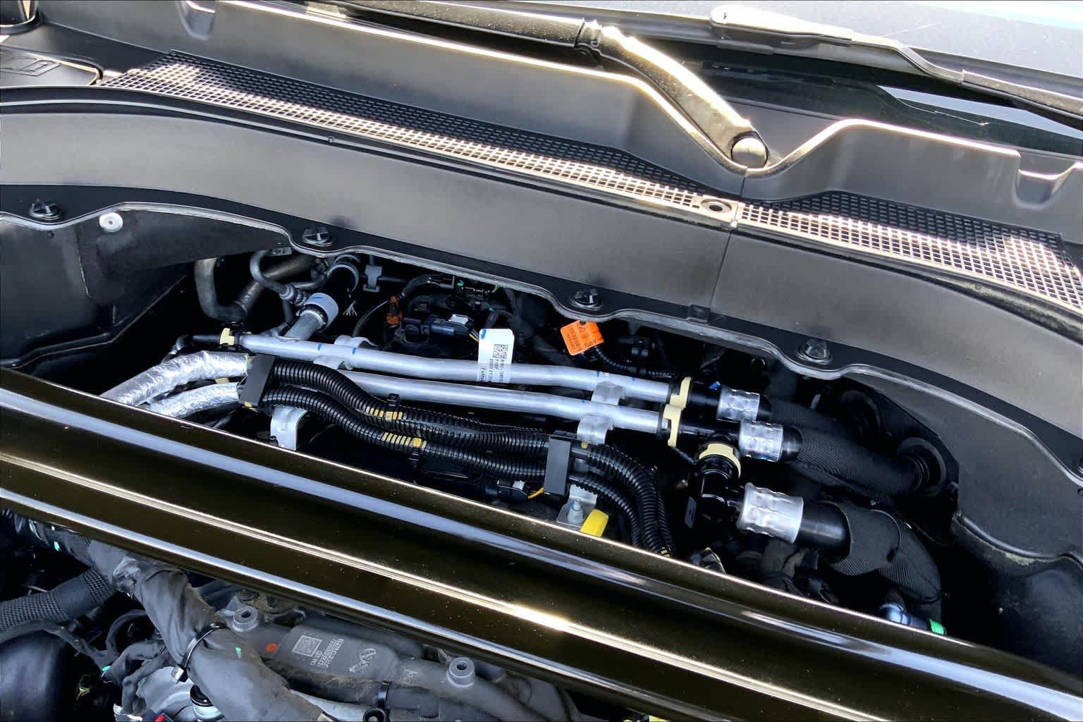 Certified 2025 Ford Explorer Platinum RWD image 30