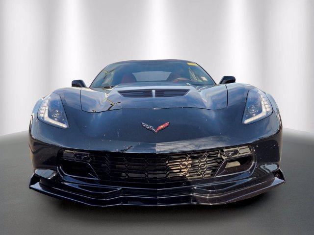 Used 2017 Chevrolet Corvette Z06 RWD image 2