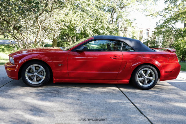 Used 2006 Ford Mustang GT Premium RWD image 15