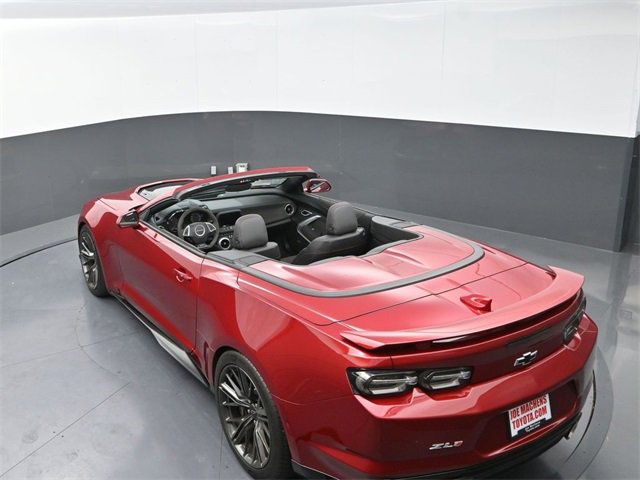 Used 2022 Chevrolet Camaro ZL1 image 19